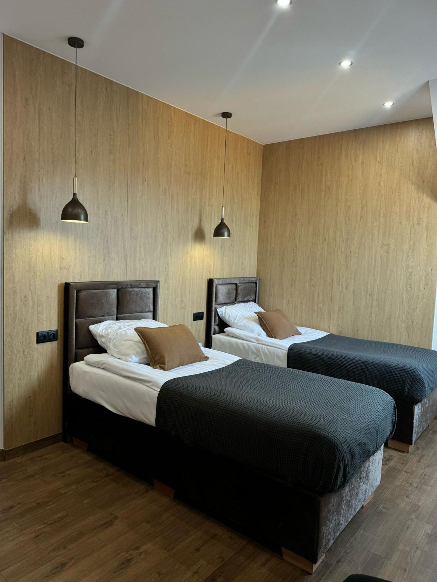 Furtak Hotel *